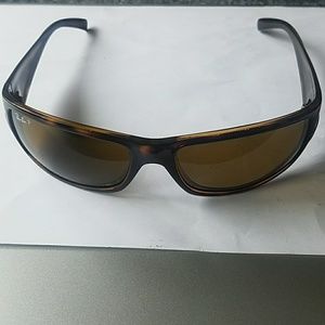 Ray Ban Polarized sunglasses